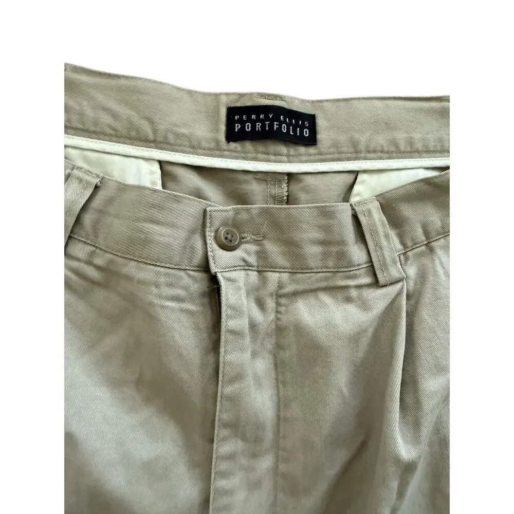 Perry Ellis Portfolio Men’s Pleated Khaki Shorts Size 38 Beige Cotton Classic
